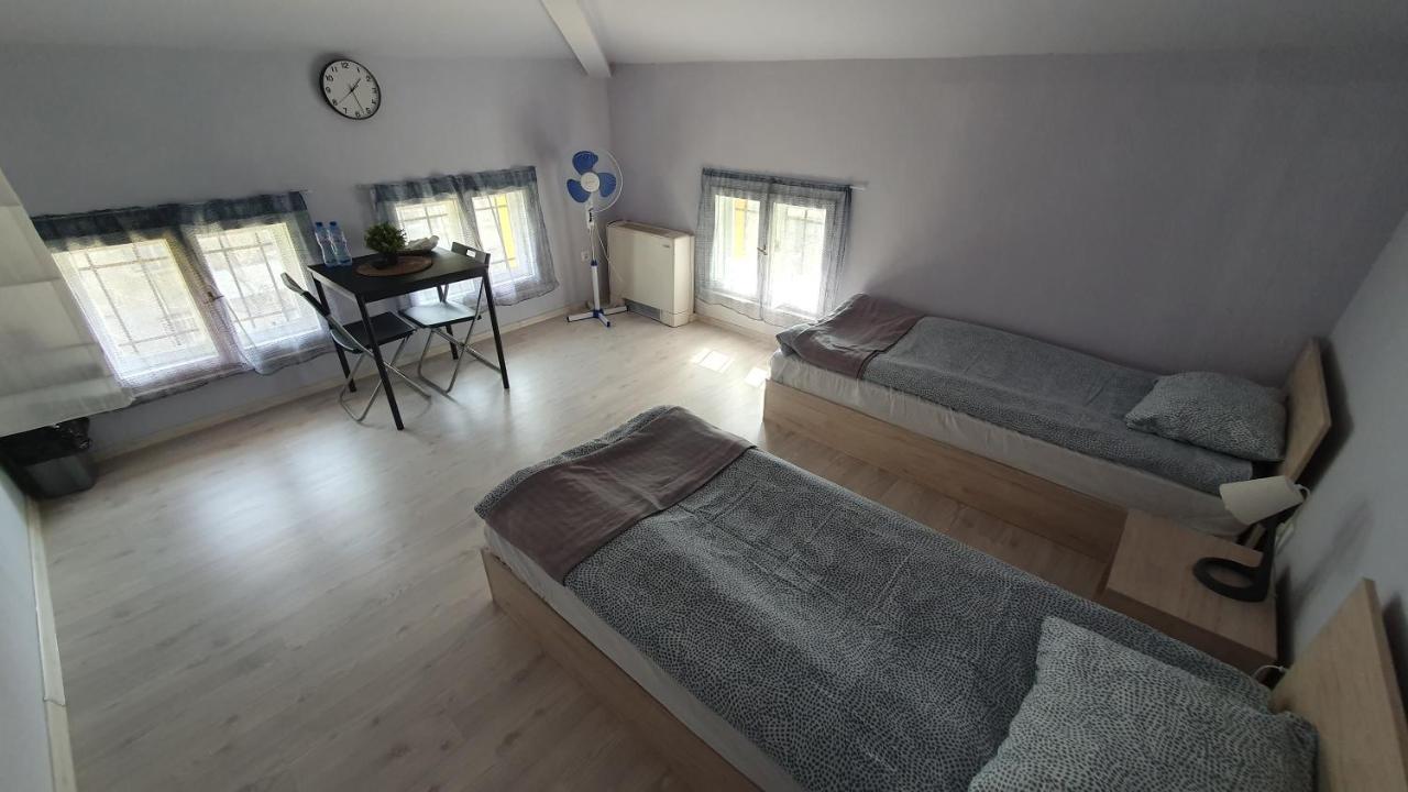 바르나 Стаи За Гости Sun House 아파트 외부 사진