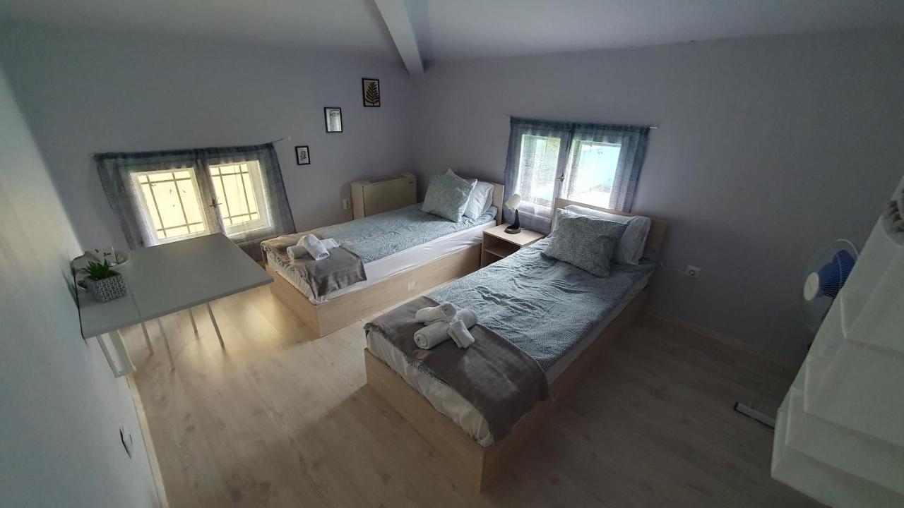 바르나 Стаи За Гости Sun House 아파트 외부 사진